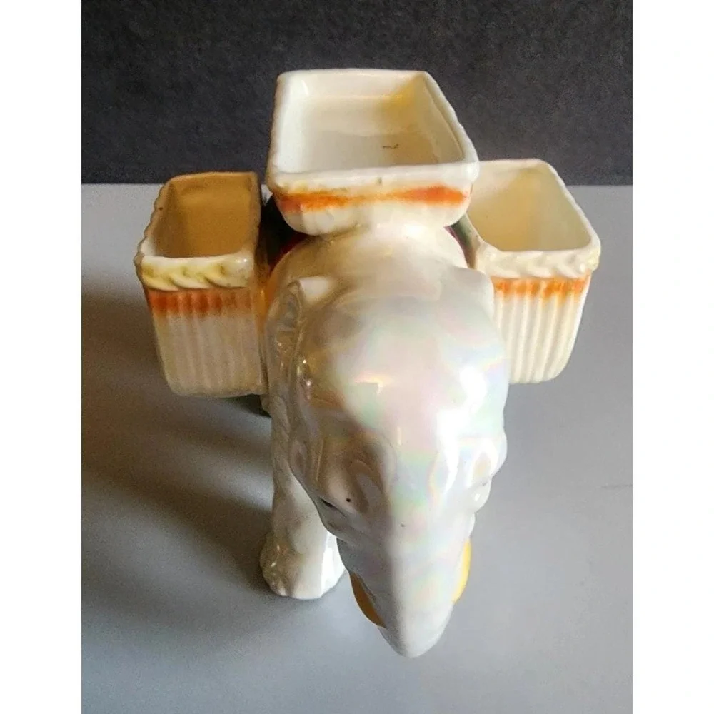 Porcelain Elephant Figurine Decor Vintage White 2 Baskets